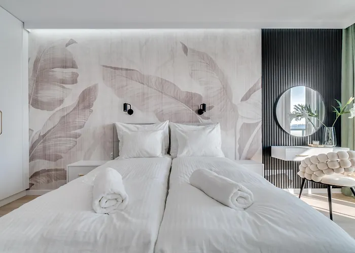 Rent Invest - Quorum Parking Klimatyzacja Apartamento Wrocław