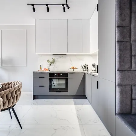 Rent Invest - Quorum Parking Klimatyzacja * Βρότσλαβ