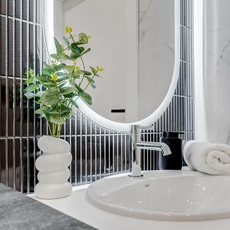 Διαμέρισμα Rent Invest - Quorum Parking Klimatyzacja Βρότσλαβ