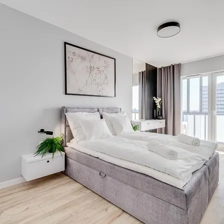 Rent Invest - Quorum Parking Klimatyzacja Vratislav