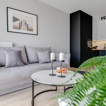 Rent Invest - Quorum Parking Klimatyzacja Apartmán