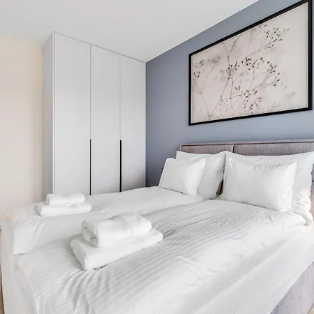 아파트 Rent Invest - Quorum Parking Klimatyzacja 브로츠와프