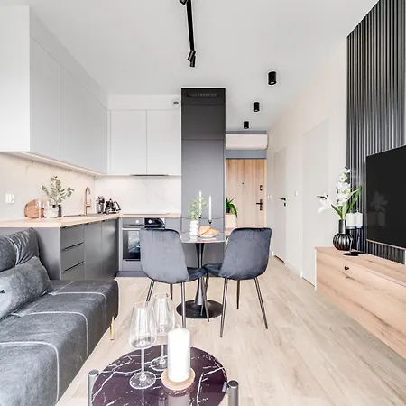Apartmán Rent Invest - Quorum Parking Klimatyzacja *