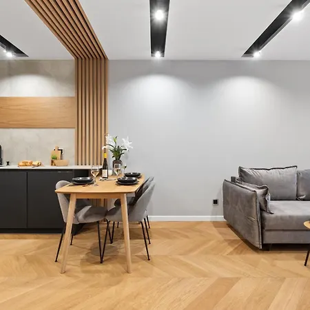 Rent Invest - Quorum Parking Klimatyzacja *