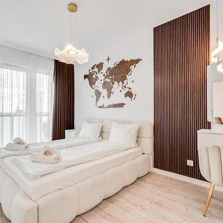 Rent Invest - Quorum Parking Klimatyzacja Apartamento