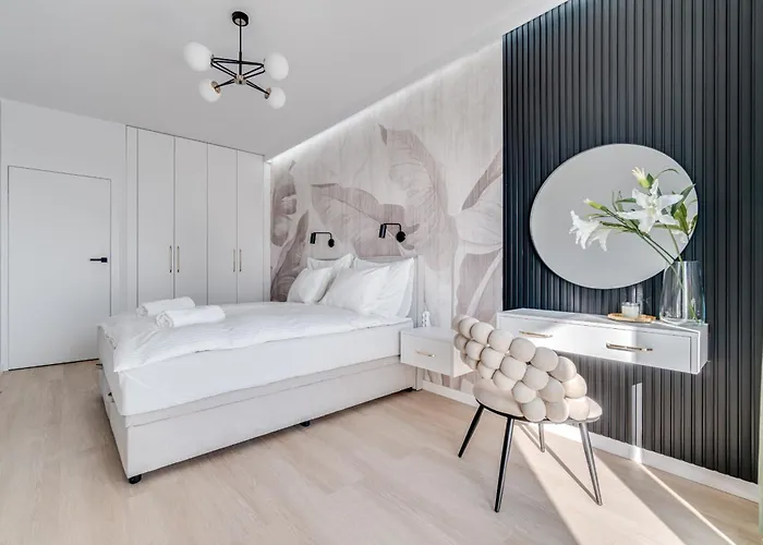 Rent Invest - Quorum Parking Klimatyzacja * Wroclaw