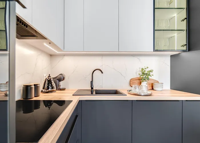 Rent Invest - Quorum Parking Klimatyzacja Apartment *